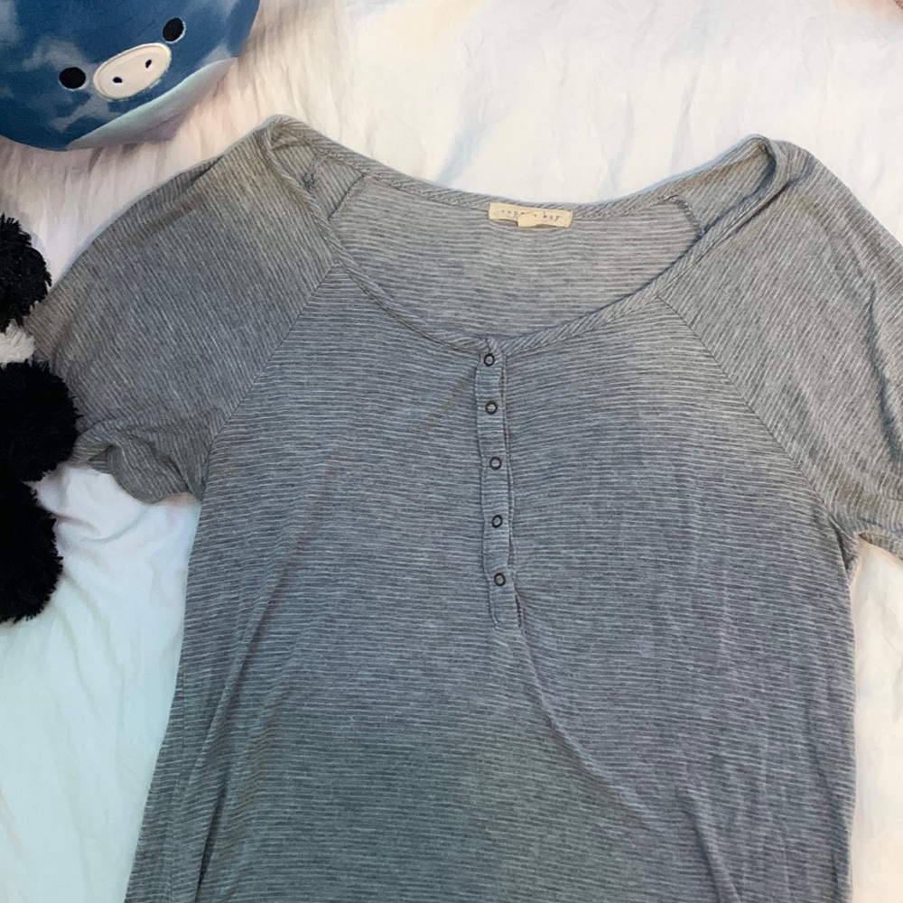 button blouse !